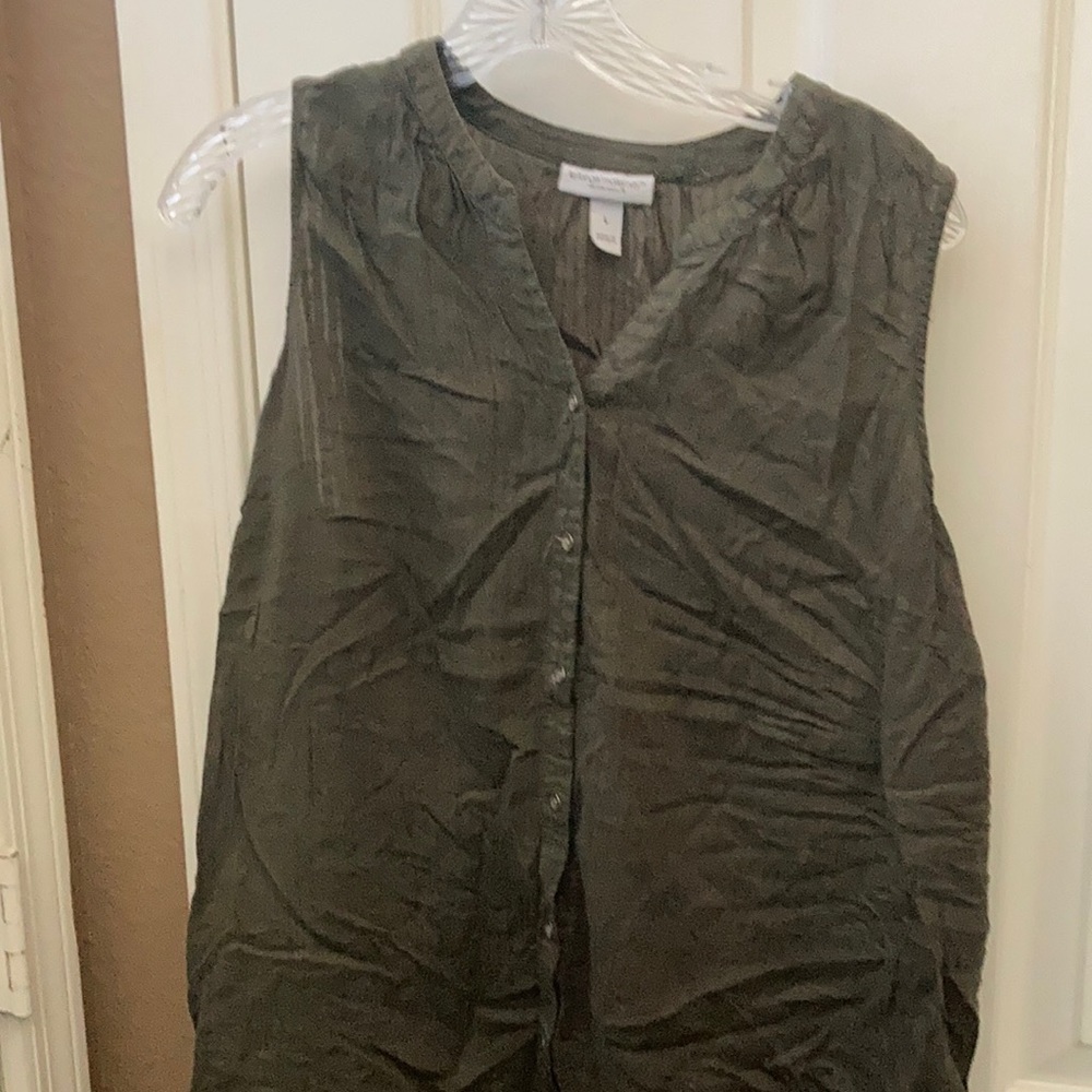 FINAL MARKDOWN Liz Lange for target maternity blouse Large